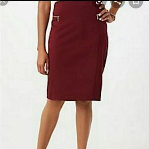 NWT Roz & Ali Maroon Pencil Skirt with Zipper Pockets size XS